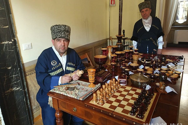 Старинное дагестанское искусство представлено на выставке в Италии