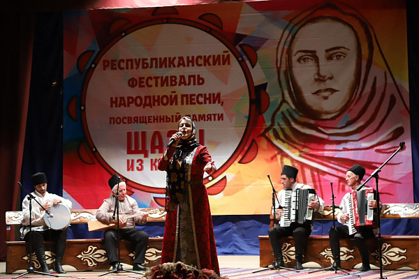 21 июля в с. Кумух Лакского района прошел Праздник лакской песни, посвященной памяти Щазы Курклинской