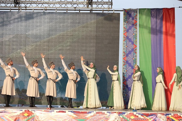 28 июня в Дагестане стартовал XIX Международный фестиваль фольклора и традиционной культуры «Горцы»