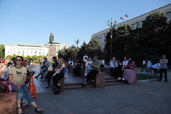 14 июня, в рамках «Праздника выходного дня», продолжил свою работу Республиканский фестиваль «Родники Дагестана»