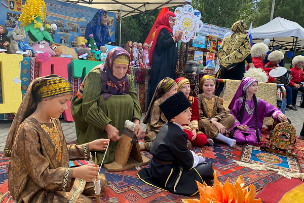 Сегодня, 17 сентября, городу Каспийску исполняется 75 лет. 