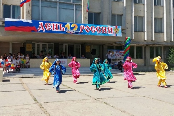 День России отметили в городах и районах Дагестана