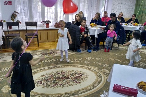 Благотворительный концерт  ко Дню матери в Республиканском Центре социальной помощи семье и детям