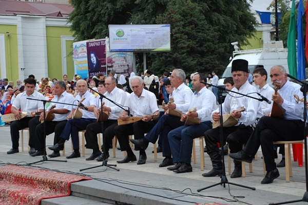 Фестиваль «Цамаури» прошел в юбилейный День города Махачкалы