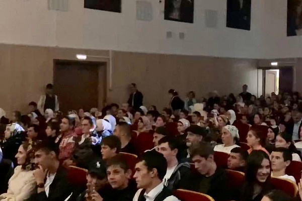 27 октября в Казбековском районе прошёл Форум традиционной культуры «Обряды и обычаи моего народа»