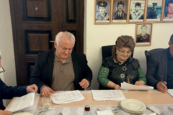 Республиканский фестиваль-конкурс национальной песни «Живые традиции» продолжает свою работу в городах и районах республики