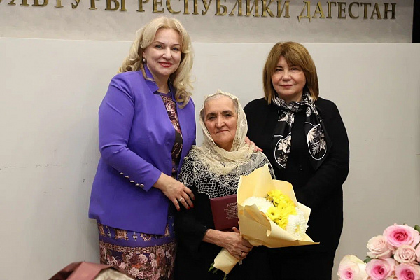 В Махачкале наградили лауреатов премии Правительства РД «Душа Дагестана»