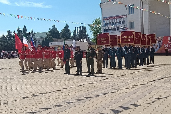 Флешмоб-акция «За наших!», организованная Республиканским домом народного творчества