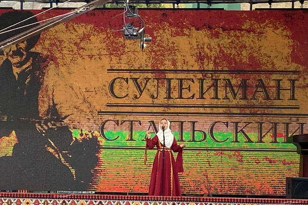 15 октября в с. Усухчай Докузпаринского района состоялся праздник, посвященный 90-летию со дня образования  района