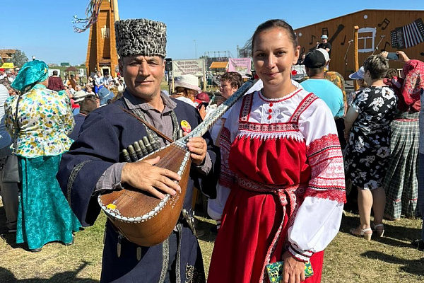 Ашуг Айдун Магамедов из Магарамкентского района стал участником VII Международного фестиваля «Играй, гармонь» 