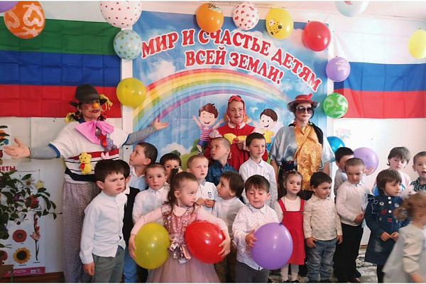Праздничные мероприятия, посвященные Дню защиты детей, прошли в культурно-досуговых учреждениях республики!