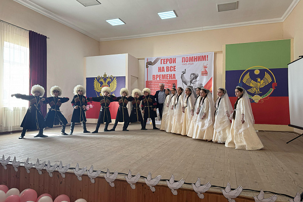 «Творческий десант» продолжаются культурные обменные программы
