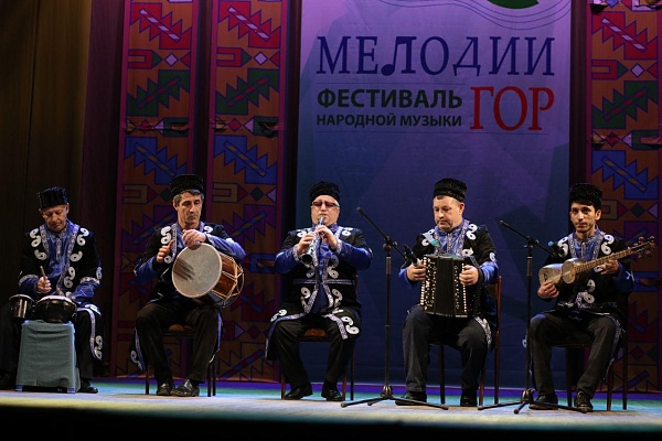 Сегодня, 5 апреля в Махачкале прошел фестиваль народной музыки «Мелодии гор»