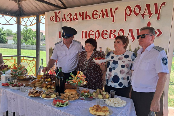 14 июня участники и гости - участники XXIII Международного фестиваля фольклора и традиционной культуры «Горцы» отправились в муниципалитеты района
