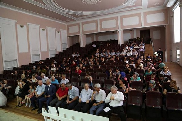 День России отметили в городах и районах Дагестана