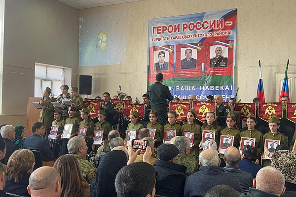 Творческий десант» масштабно прошел в Карабудахкентском районе