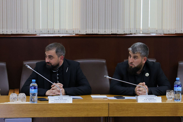  2 мая в Махачкале стартовал Фестиваль народного творчества «Мир традиций – мир России» 