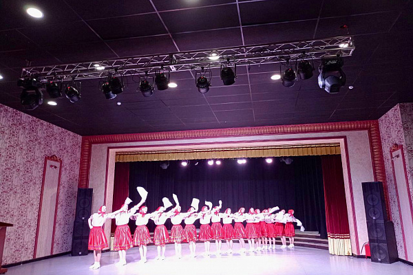 Во Дворце культуры «Дагестан» состоялся Республиканский детско-юношеский конкурс хореографического искусства, в рамках Республиканского фестиваля детских творческих коллективов «Мир дружбы»