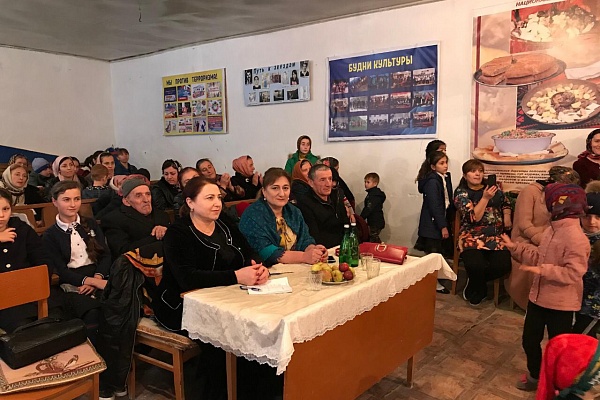 В Доме культуры с.Нижнее Махарги Сергокалинского района состоялся отчетный концерт за 2019г.