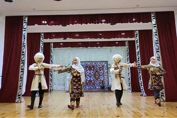 В рамках проекта «Творческий десант» состоялись выступления творческих коллективов г.Хасавюрта, Новолакского и Агульского районов