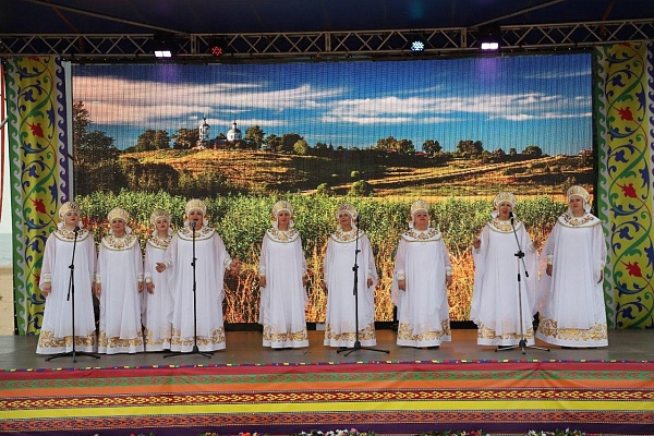 Праздник фольклорных коллективов «Традиции России» прошел в Дагестане