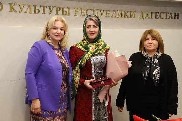 В Махачкале наградили лауреатов премии Правительства РД «Душа Дагестана»