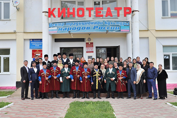 17 мая в Центре традиционной культуры с. Карабудахкент состоялся Республиканский фестиваль кумыкской песни