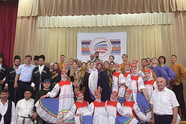 Состоялись выездные концерты гостей в рамках XXI Международного фестиваля фольклора и традиционной культуры «Горцы»