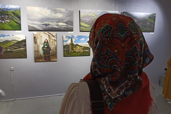 Круглый стол «Декоративно-прикладное искусство народов Дагестана, России: прошлое и настоящее. Проблемы и пути их решения» прошёл в г. Дербенте