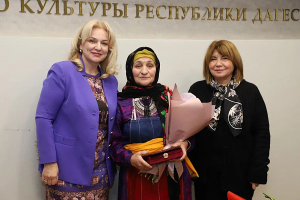 В Махачкале наградили лауреатов премии Правительства РД «Душа Дагестана»