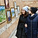 27 самодеятельных художников, 120 картин, месяцы кропотливой работы и вот сегодня состоялась самая большая фестиваль-выставка наивного изобразительного искусства «Мир талантов».