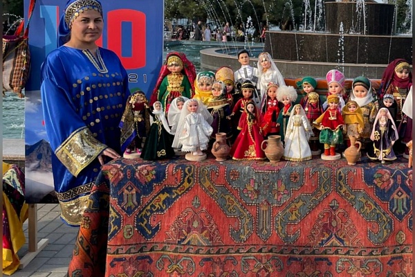 В эти минуты проходит Всероссийская акция «Культурная суббота», организованная в соответствии с поручением Правительства РФ
