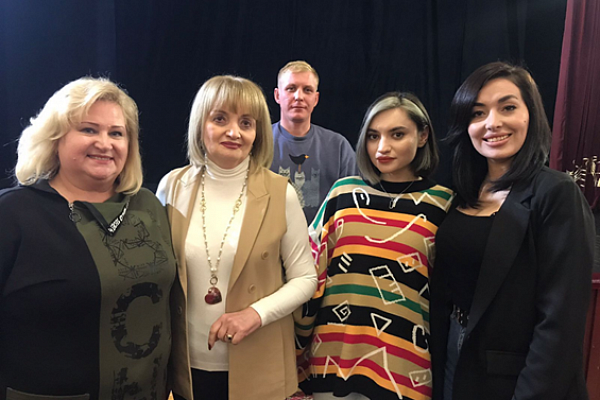 Елена Воронцова приняла участие в Межрегиональном фестивале-конкурсе любительских театров «Маленькие трагедии на большой сцене»