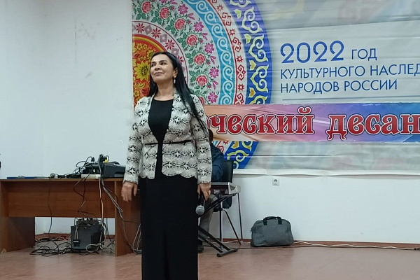 Народный театр и солисты Центра культуры с. Хив выступили с выездными программами в селах Хивского района