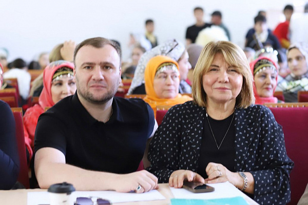 Второй день Республиканского смотра на подтверждение (присвоение) звания «Народный (образцовый) коллектив любительского творчества»