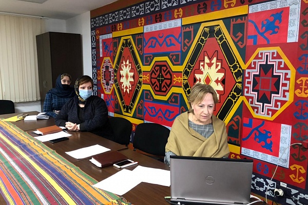Сегодня в Республиканском доме народного творчества состоялся семинар в режиме видеоконференции