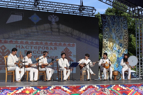 2 июля Межрегиональный фестиваль-выставка ремесел «Мастеровая России в Дагестане»