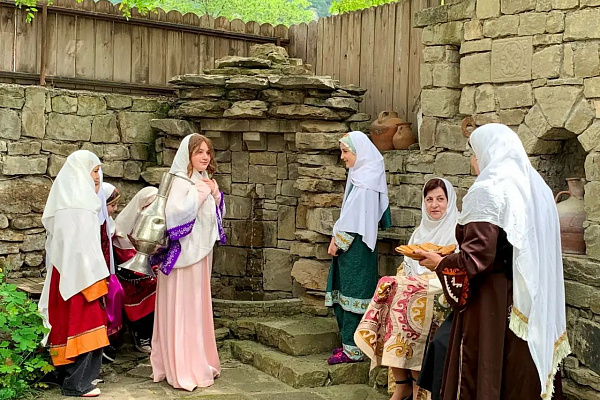 В этноцентре «Кайтаги» прошел Вечер семейных традиций «Секреты доброго дома»