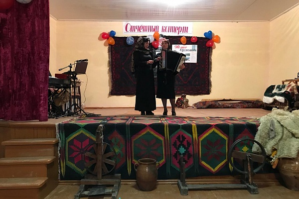 В сельских Домах культуры Сергокалинского района в рамках 90-летия района, продолжают проводиться мероприятия. Эстафету приняли работники  СДК села Мургук.