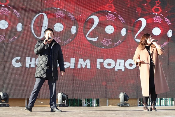 Республиканский фестиваль «Новогодние открытки» продолжил свою работу сегодня, 26 декабря