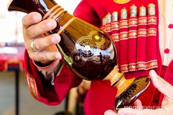 Магомедали Магомедалиев принял участие в XII Республиканском фестивале «Александрия собирает друзей»