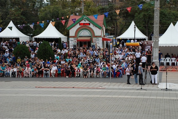 Фестиваль «Цамаури» прошел в юбилейный День города Махачкалы