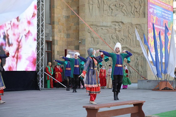 Сегодня, 19 марта в Дагестане ярко и красочно прошёл фестиваль-праздник весны в Дагестане! 