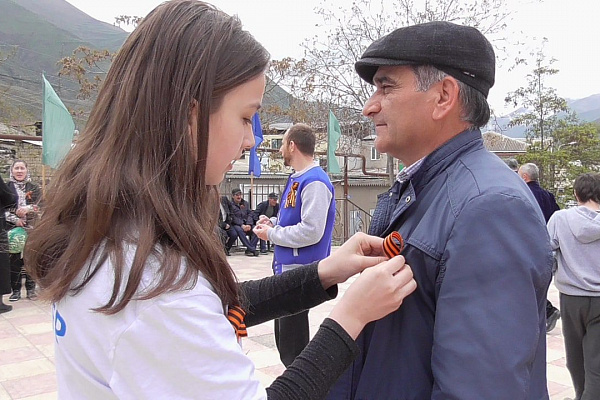 В рамках Фестиваля Дарения #МЫВМЕСТЕ в культурно-досуговых учреждениях муниципальных образований республики прошли праздничные мероприятия