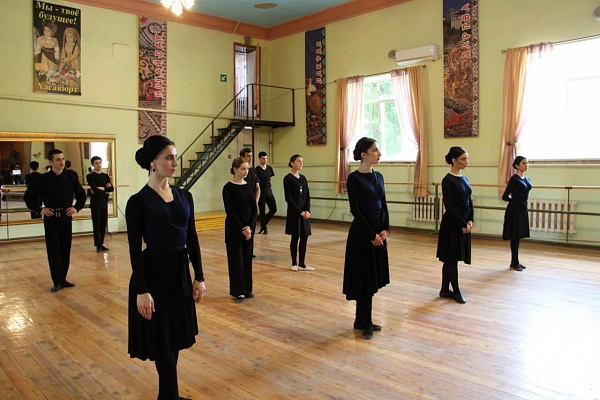 Мастер-класс по хореографии «Народно-сценический танец»