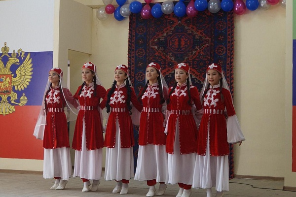 30 октября в Центре культуры с. Зубутли-Миатли Кизилюртовского района прошёл V Детский Республиканский фестиваль национального танца «Серпантин дружбы».