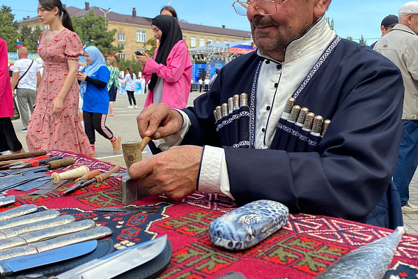 Сегодня, 17 сентября, городу Каспийску исполняется 75 лет. 