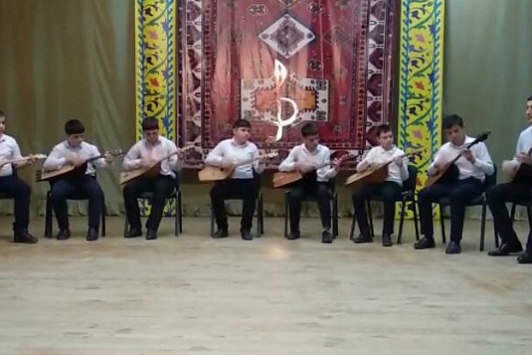 Сегодня в Дагестане прошел XII Республиканский фестиваль детского художественного творчества «Энемжая». 