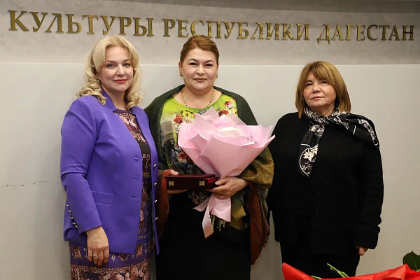В Махачкале наградили лауреатов премии Правительства РД «Душа Дагестана»