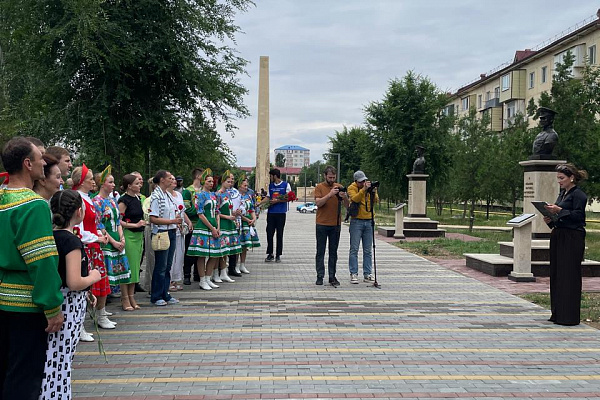 Город Каспийск сегодня встречал делегацию из Севастополя! 